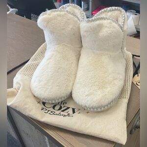 PJ SALVAGE SLIPPER BOOTIE